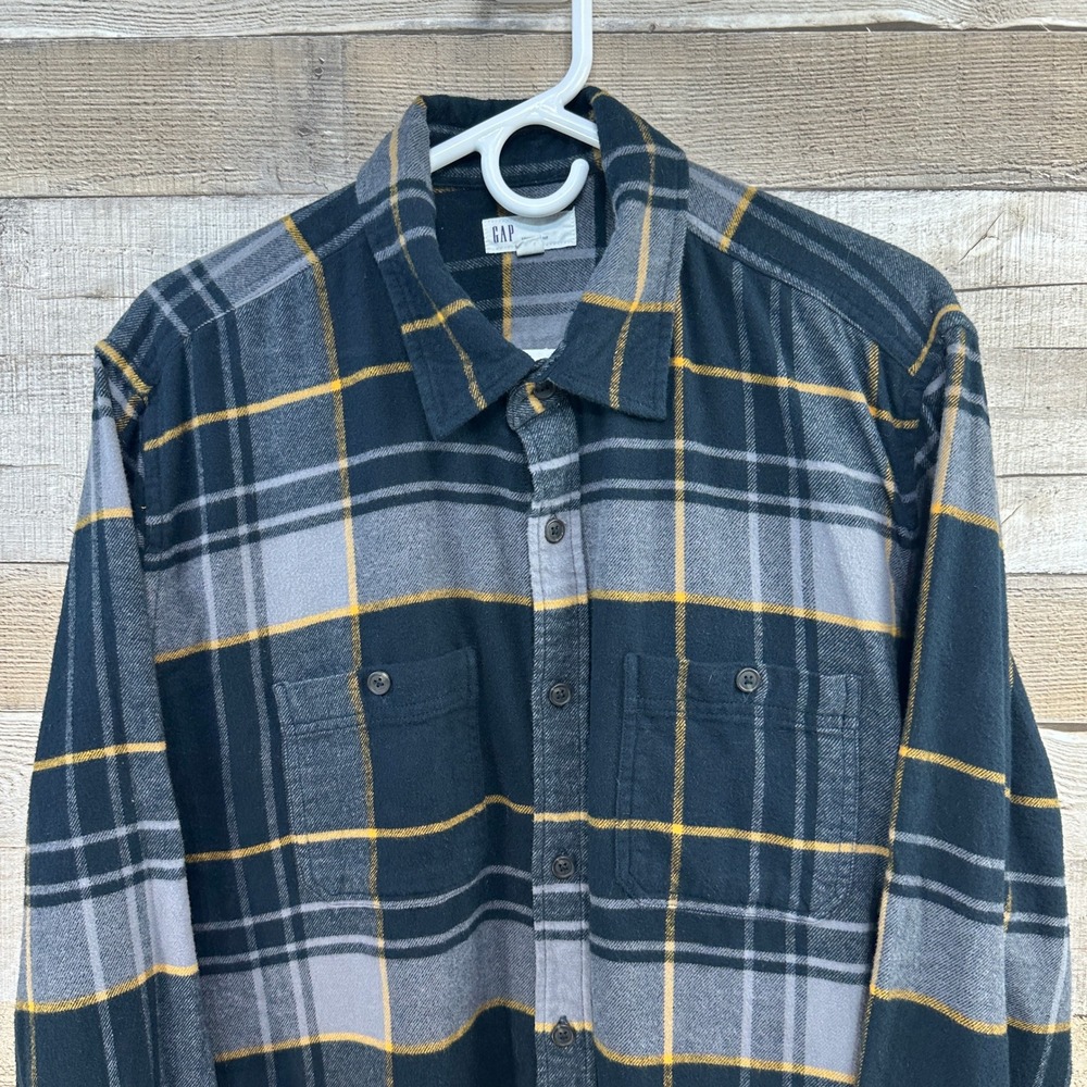 GAP Men Plaid‎ Standard Fit Flannel Shirt Black Grey Yellow Button Up Size L - Picture 2 of 6